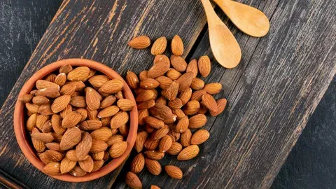 خرید و قیمت انواع مغزبادام خام