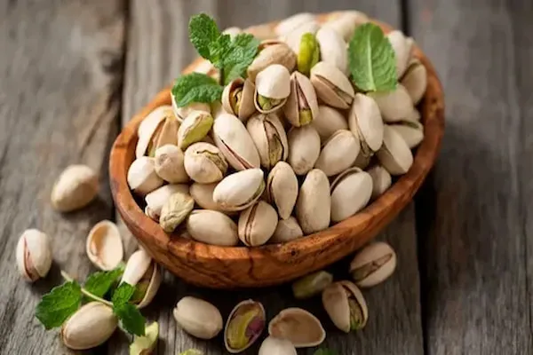 خرید و قیمت پسته احمدآقایی خام
