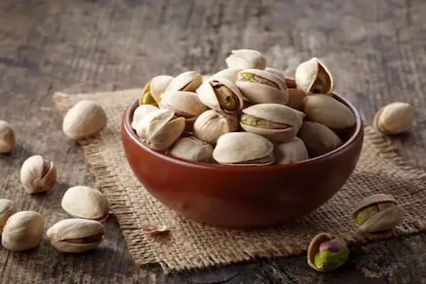 پسته فندقی شور + قیمت خرید، کاربرد، مصارف و خواص