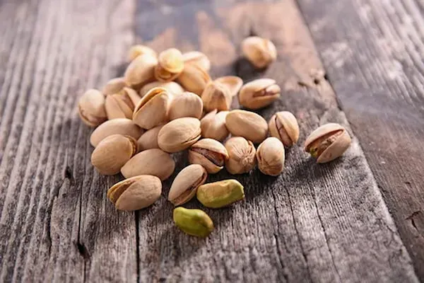 خرید جدیدترین انواع پسته خنجری  از معتبرترین برندهای دنیا