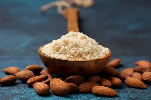 آشنایی با آرد بادام + قیمت استثنایی خرید