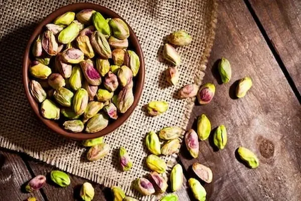 قیمت خرید مغز پسته سیرجان + تست کیفیت