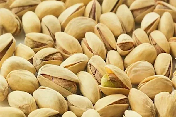 قیمت خرید پسته صادراتی ایران + خواص، معایب و مزایا