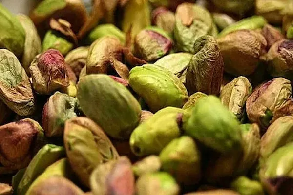 بهترین مغز پسته خام + قیمت خرید عالی