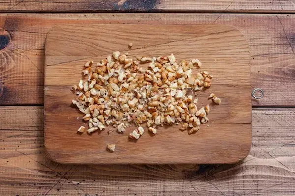خرید مغز گردو خرد شده با قیمت استثنایی